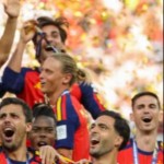 AdamDSI soulève la Coupe !
